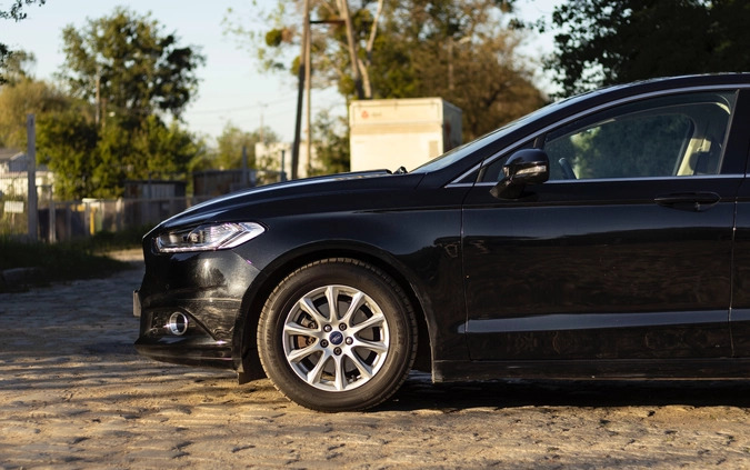 Ford Mondeo cena 54900 przebieg: 178600, rok produkcji 2015 z Wrocław małe 704